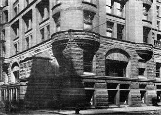 Luxfer Prisms installed at the Bank of Montreal